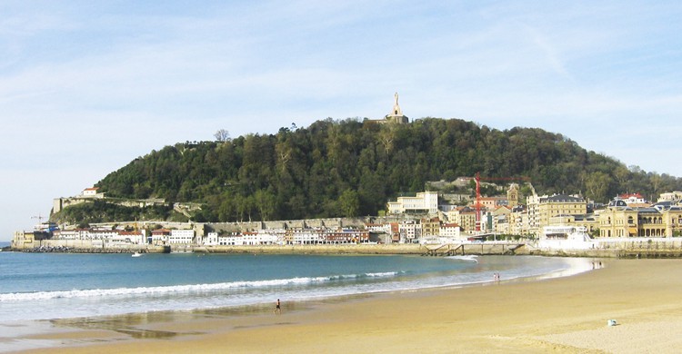 La playa de la Concha está considerada la playa más bonita del mundo. (Flickr)