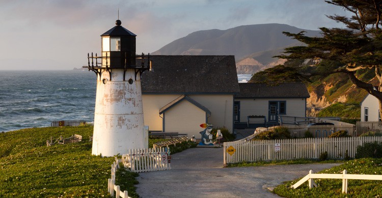 Faro de Montara (iStock)