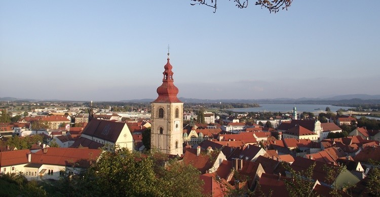 Vista general de Ptuj. Daniel Thornton (Flickr)