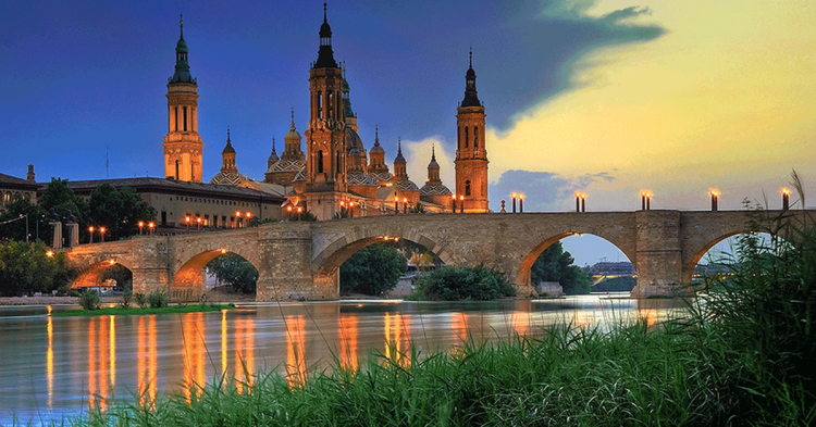 Zaragoza (flickr.com/photos/99181891@N00)