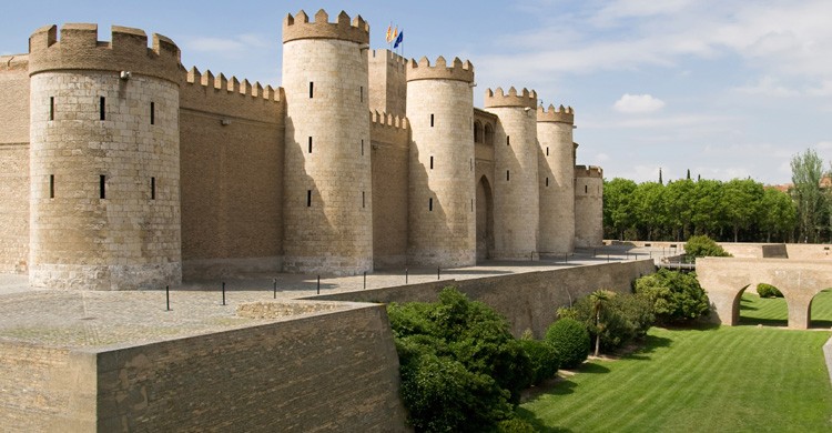 Palacio de la Aljafería (iStock)