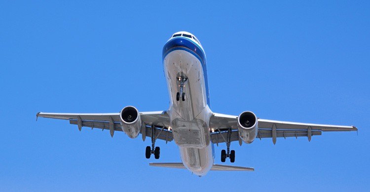 Entre las coberturas de los seguros de viaje están las de pérdida, robo y deterioro del equipaje (iStock)