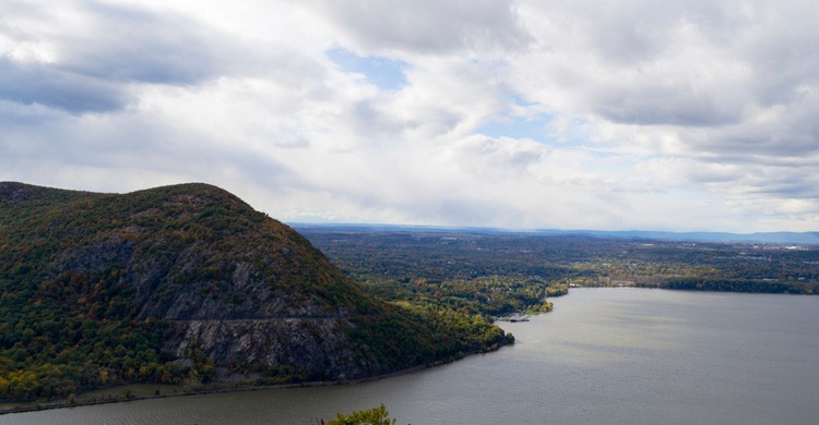 Cold Spring (iStock)