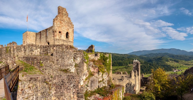 Ruinas del castillo de Hochburg. Der LicjtKlicker (Flickr)