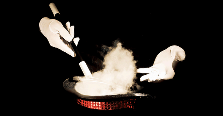 Show de magia (flickr.com/photos/anieto2k)