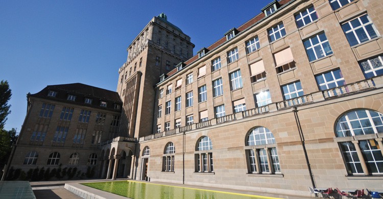 Universidad de Zúrich (iStock)