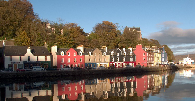 Puerto de Tobermory. low cloud (Flickr)