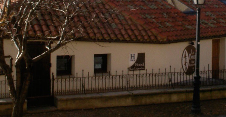Fachada del restaurante La Bruja. (www.la-bruja.es/)