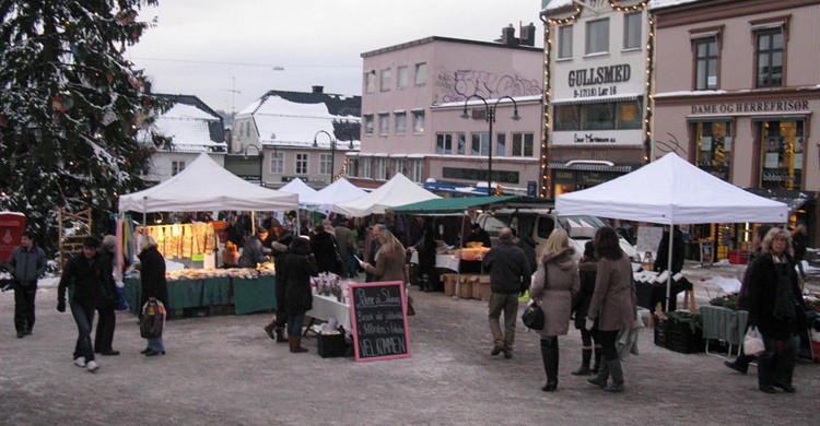 Mercadillo de Navidad en Tønsberg, Noruega. Nakhon100 (Flickr)