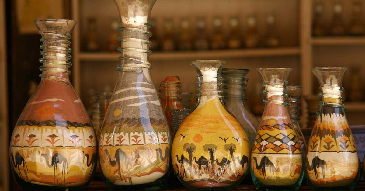 Botella con arena (iStock)