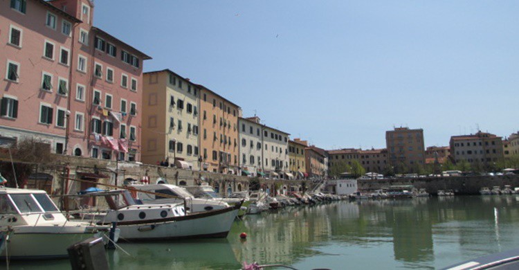 Imagen de uno de los canales en Livorno. WildRedHed (Flickr)