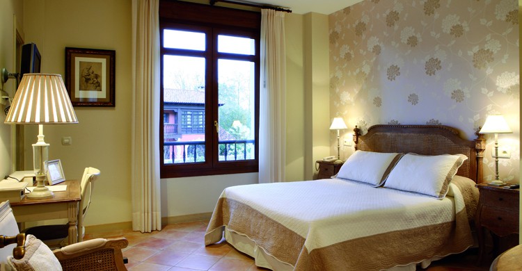 Hotel Rural Arpa de Hierba, en La Pereda (llanes.com)