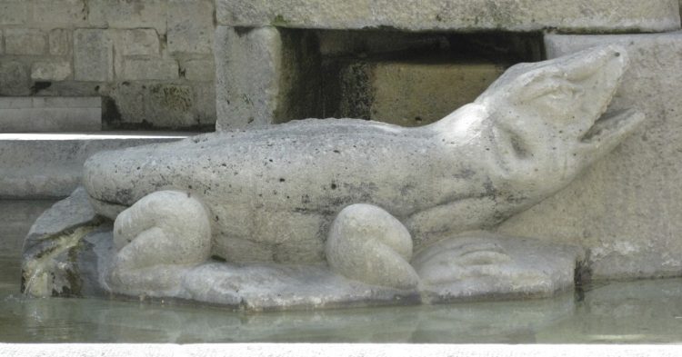 Conoce la leyenda del lagarto de enormes dimensiones que estaba acabando con los animales de la zona(Flirck)