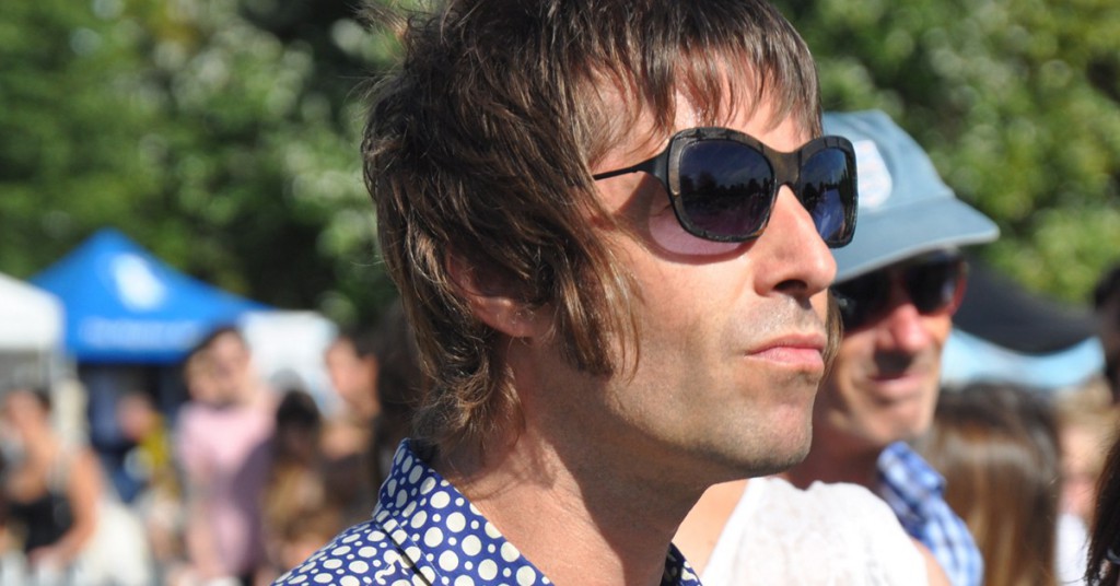 PupAid Liam Gallagher-Oasis. Petful.com, Foter
