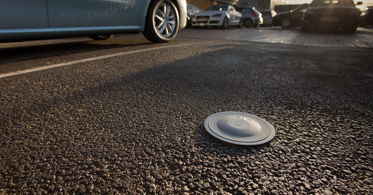 Sensores para aparcar en Londres. Smart Parking 