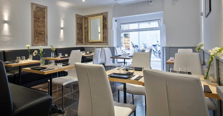 Sala de Jap Thai. Jap Thai, Facebook