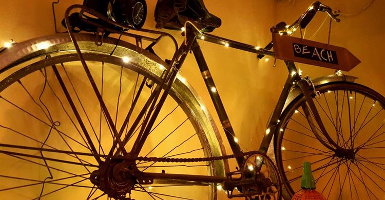 Bike delivery. KoKo Restaurante Barcelona, Facebook