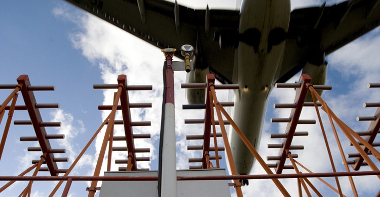 Avión despegando (Web de Aena)