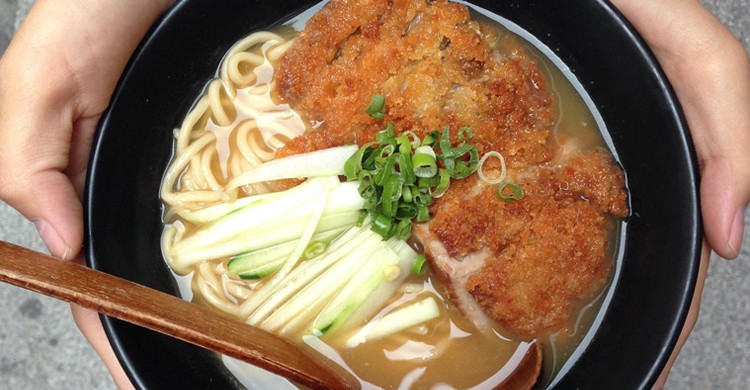 Kamo Ramen. Oishii Sushi&Ramen