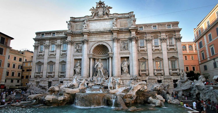 Fontana di Trevi (wikipedia)