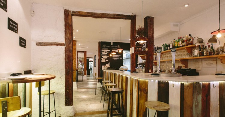 Entrada a barra. Triciclo