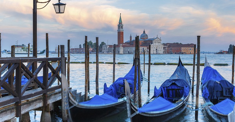Venecia gondolas (Istock)