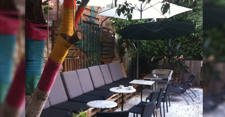 Bar Botanic de Barcelona (Fuente: Barcelonagayguide.es)
