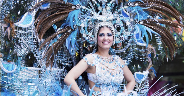 Viaje para 2 a los Carnavales de Canarias desde 63€
