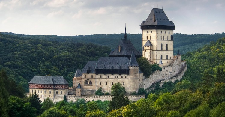 Castillo de Karlstejn (iStock)