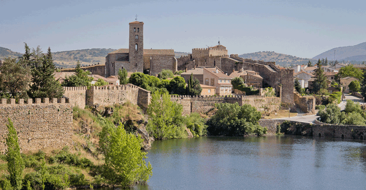 Castillo de Buitrago del Lozoya (wikipedia)