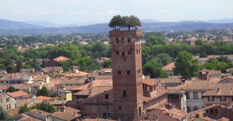 Palacio de Guinigi en Lucca, Italia (Flickr)