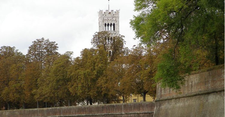 Murallas de Lucca, Italia (Flickr)