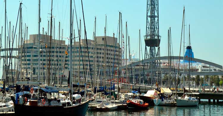 Puerto de Barcelona (Flickr)