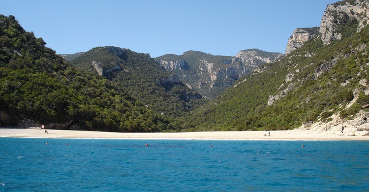 Cala Sisine. claire rowland (Flickr)