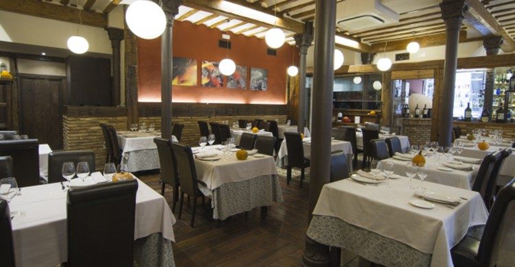 Restaurante el Portalón (restauranteelportalon..com).