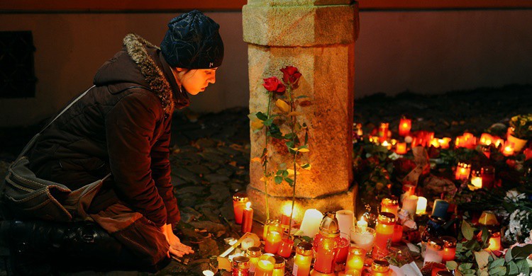 Vigilia en solidaridad con las víctimas de los atentados de Bruselas. Bianca Dagheti (Flickr)
