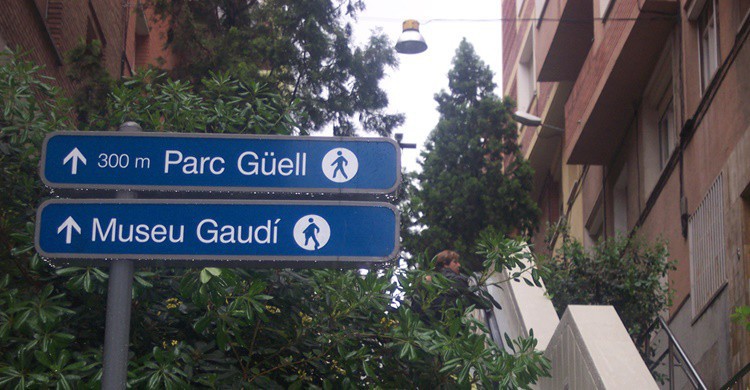 Subida al Parque Güell. Juan Pablo Ortiz Arechiga (Flickr)