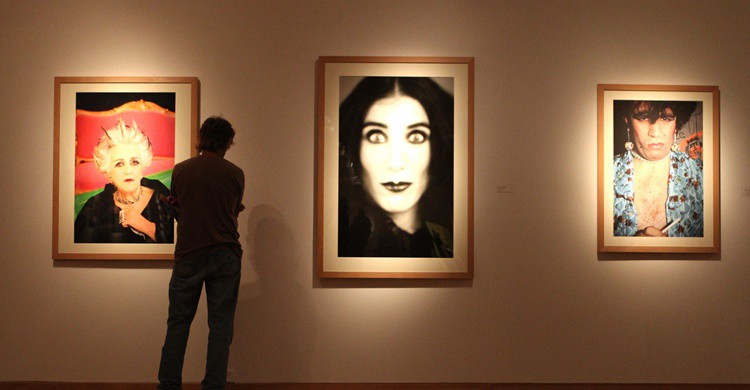 6. Ir a una exposición/museo.
