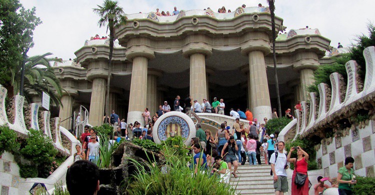 Turistas en la escalinata. -ted (Flickr)
