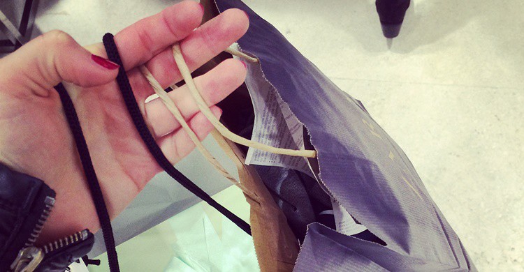 9. Ir de compras.