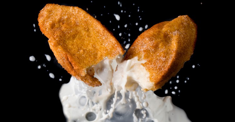 Torrijas de leche. Nunos