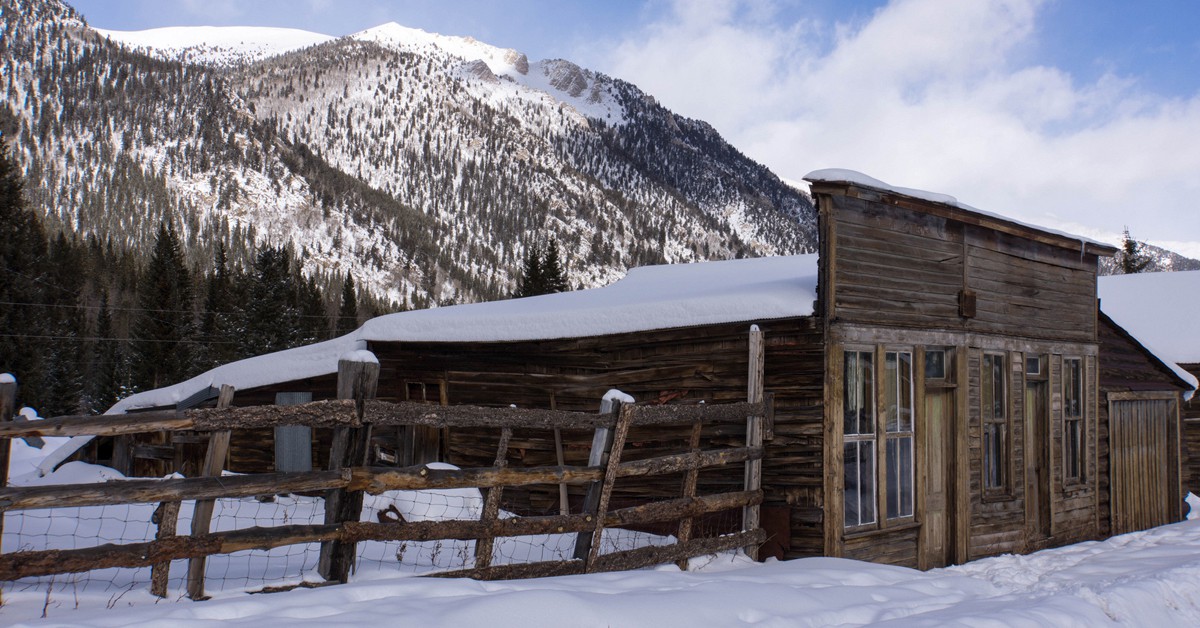 St. Elmo. Andrew Davidoff, Foter