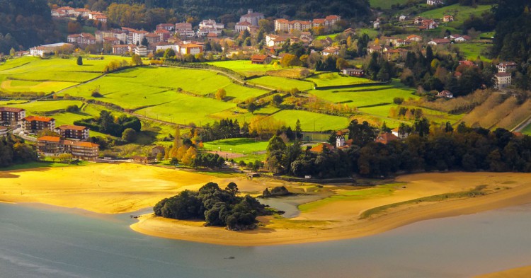 Estuario de Urdabai /Mundaka / Vizcaya (Istock)