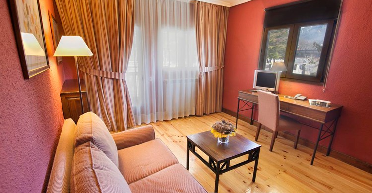 Hacienda Los Robles, en Navacerrada (haciendalosrobles.com)