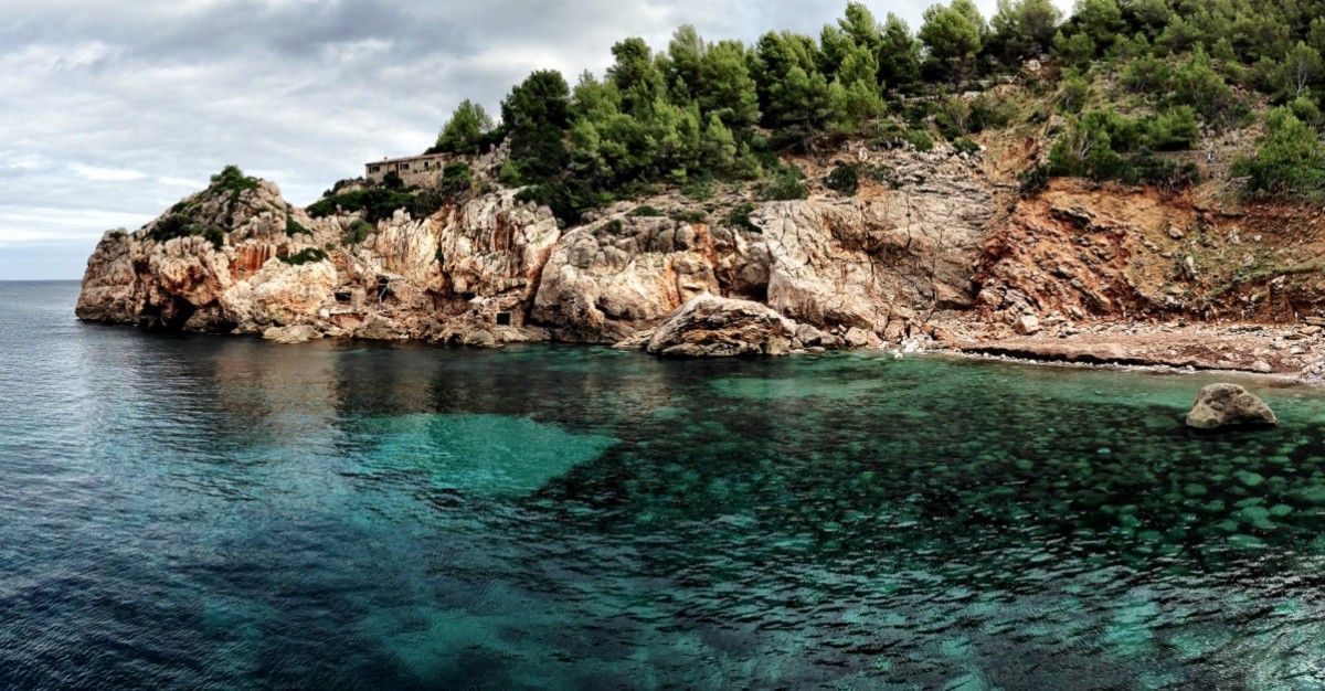 Mallorca, playa de Deia - Trull (Flickr)