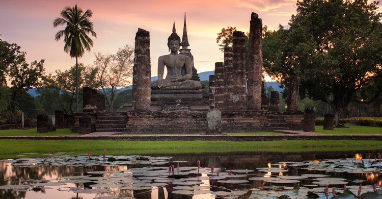 Parque Histórico de Sukhotai (iStock)