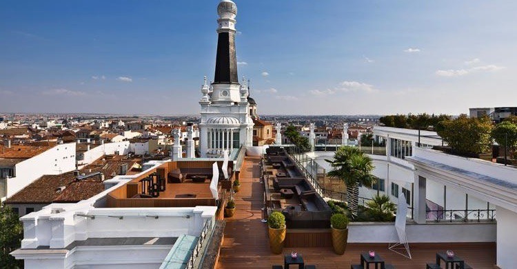 Terraza en el Hotel ME de Madrid. (http://media.melia.com)