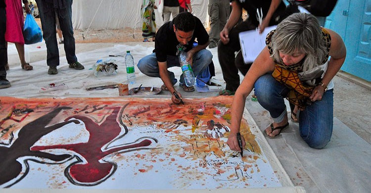 Artifariti (http://www.artifariti.org )
