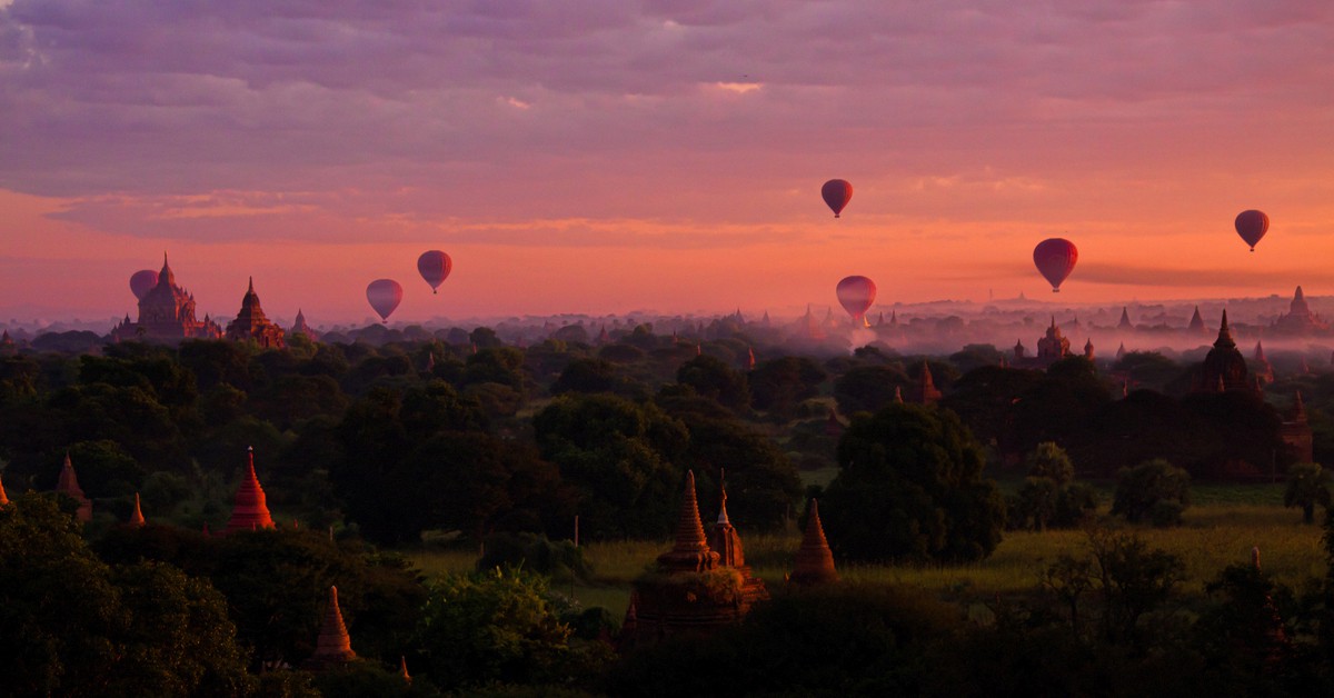 Amanecer sobre Bagán. Philborg, Foter