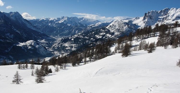 Snowy mountains (Istock)